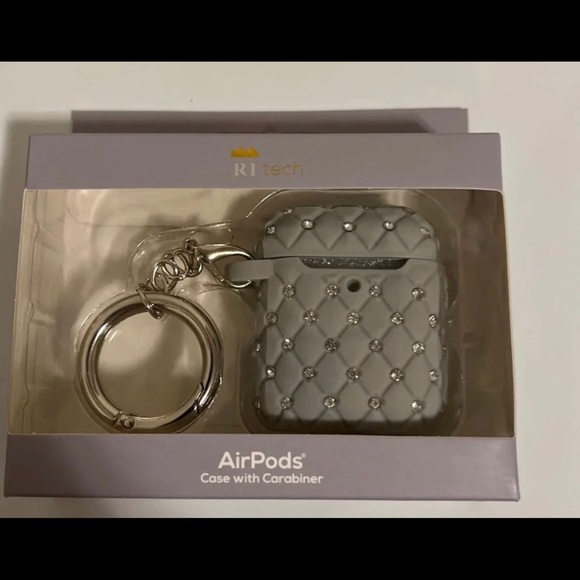 Flex phone 12 pro max Case & Ritech Airpods Case with Carbiner - Picture 4 of 4